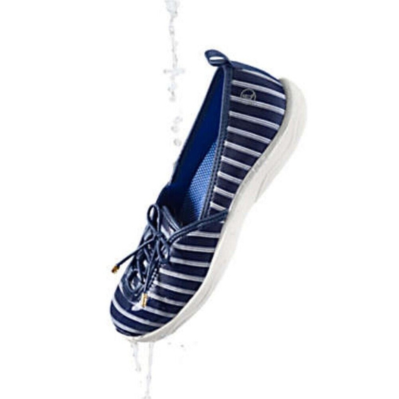 Land's End Light Gray Water Shoes Slip-on Size 8B NWT - Picture 7 of 7